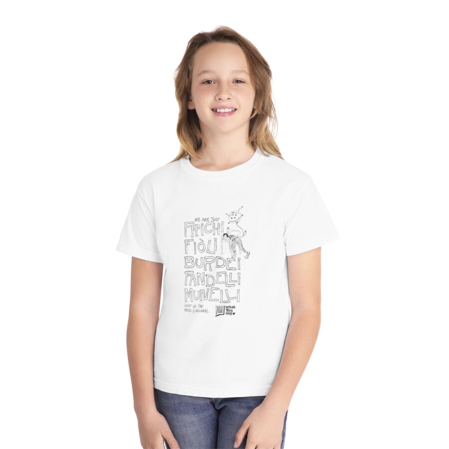 T-shirt bambino “Lost in Casciara” con grafiche in dialetto marchigiano – MarcheLove